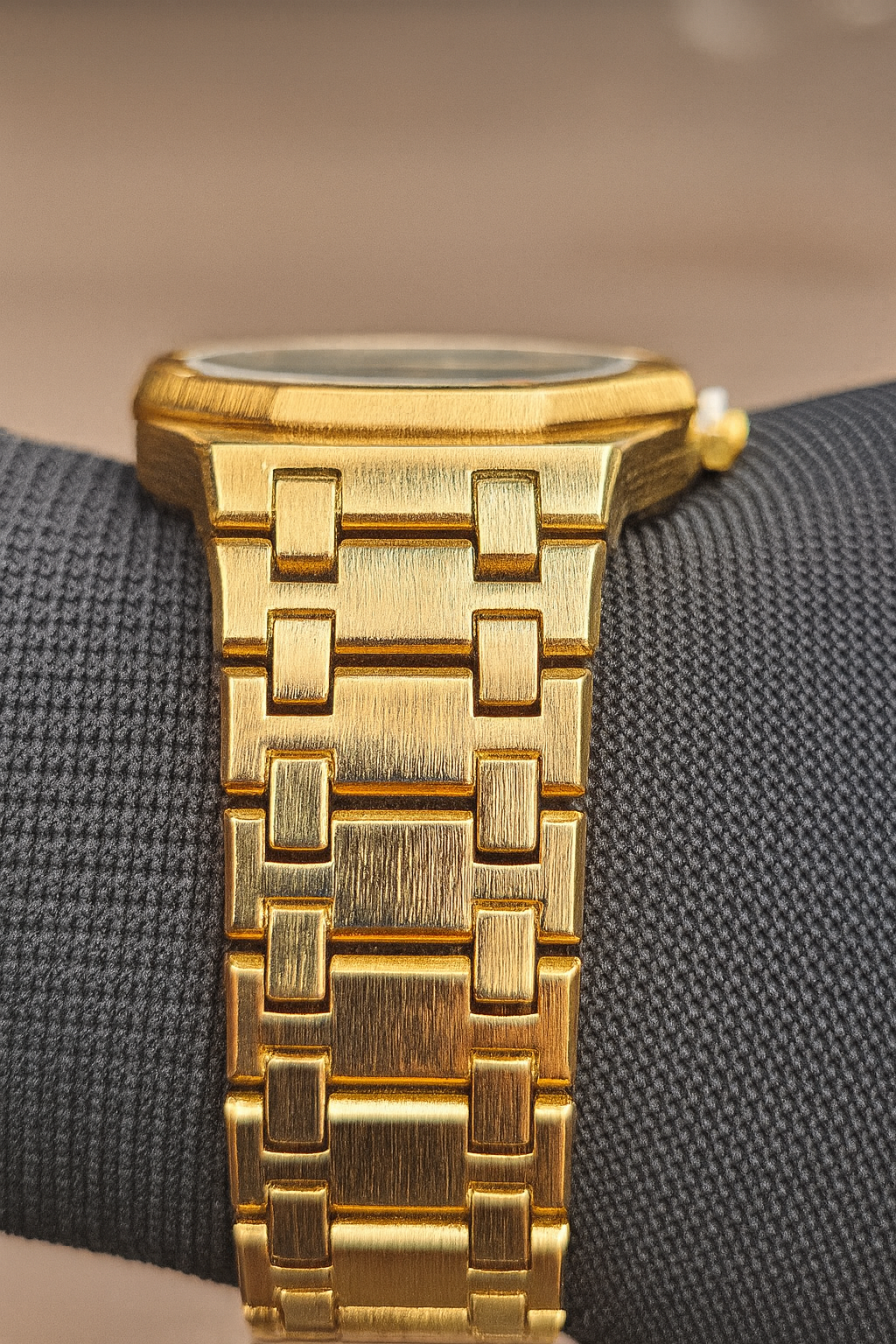 Audemars Piguet Luxury Gold Automatic Watch – Blue Textured Dial | Premium Stainless Steel